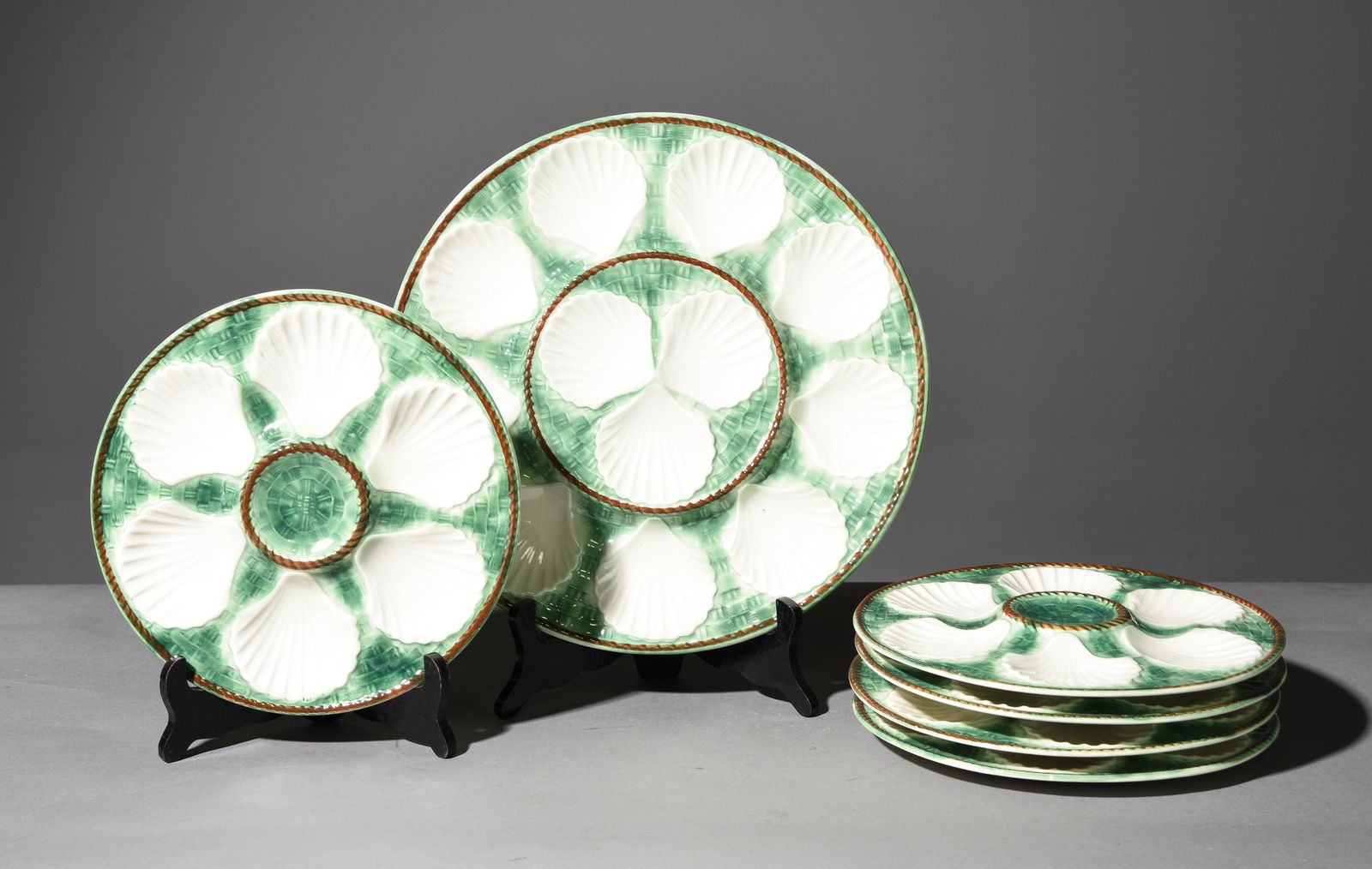6pc French Green Scallop Set - Platter & 4 Plates (1 of 5)