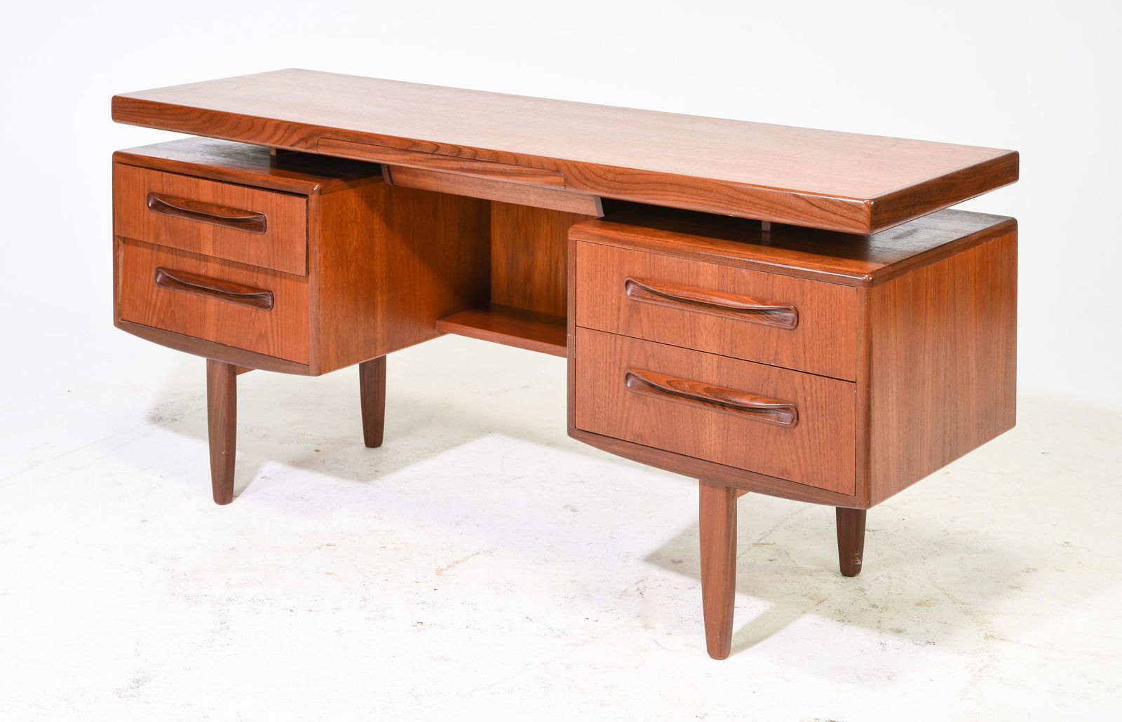 Mid Century G-Plan Fresco Dresser / Desk (1 of 3)