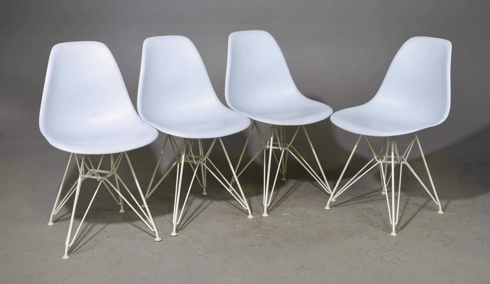 Set of 4 Eames Herman Miller Shell Chairs (1 of 4)