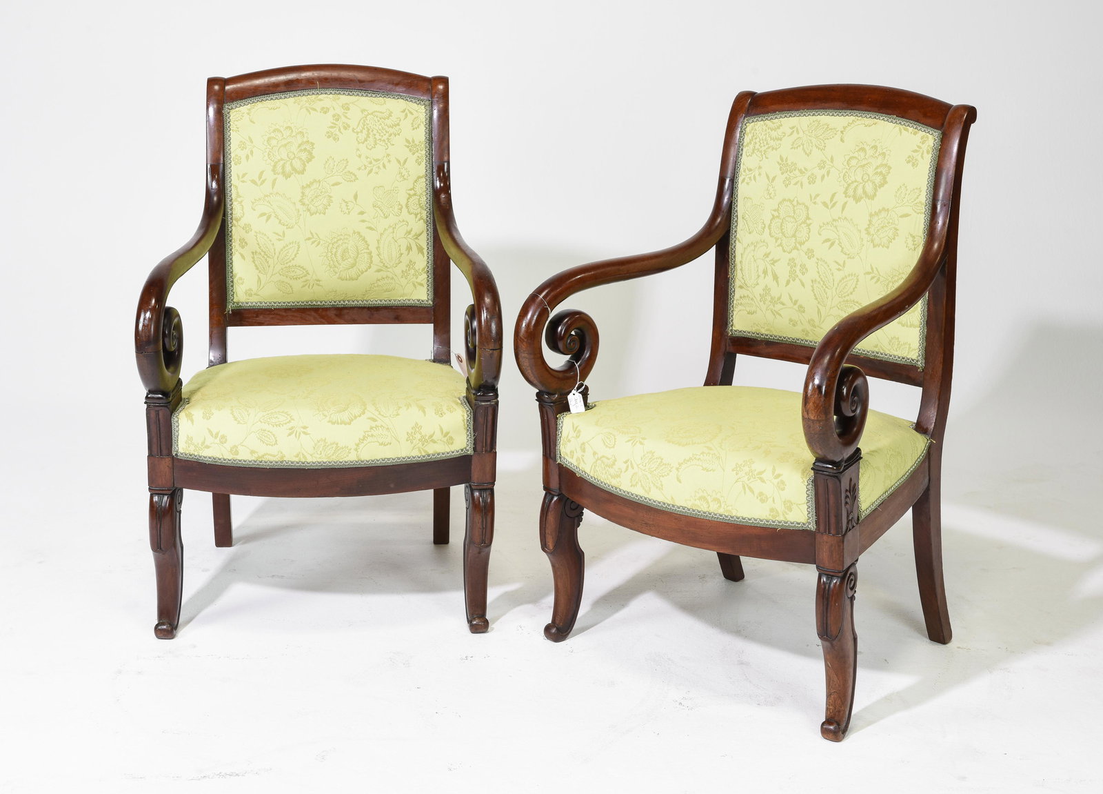 2 Mahogany Regence Arm Chairs with Scrolled Arms (1 of 7)