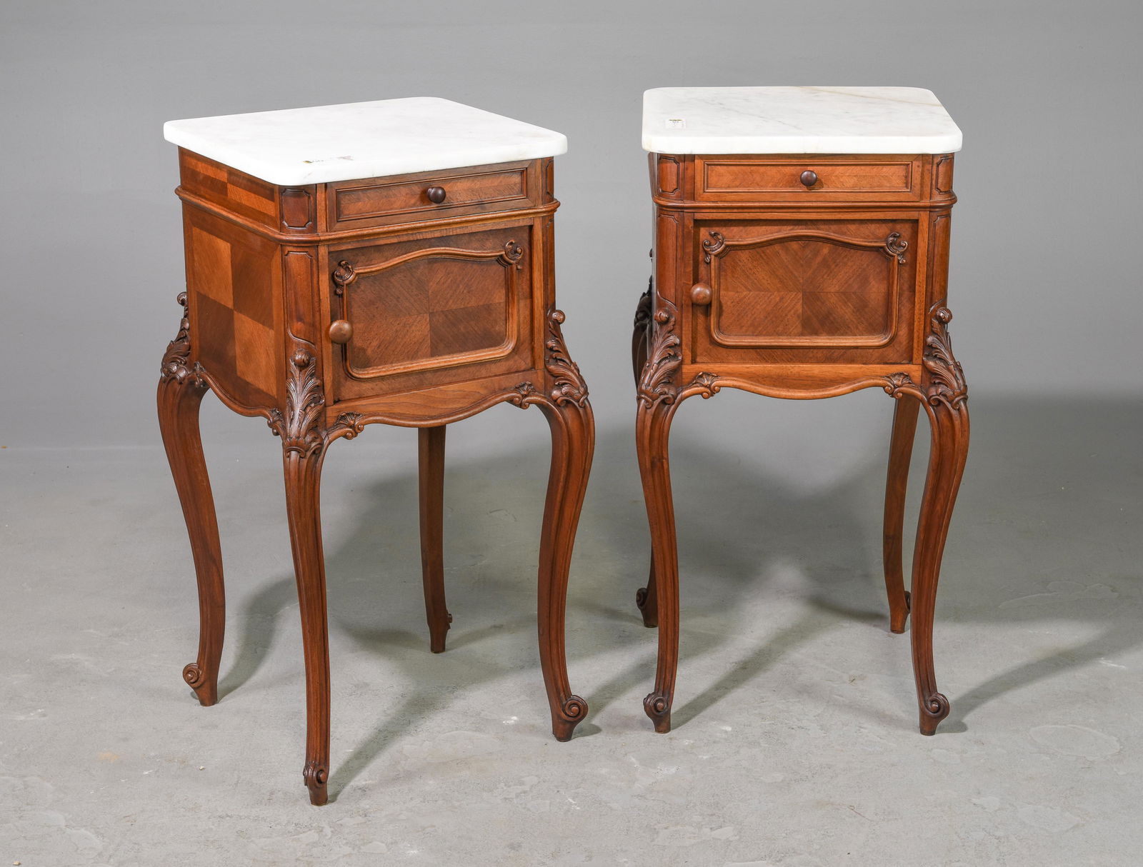 2 Louis XV Style White Marble Top Nightstands (1 of 4)