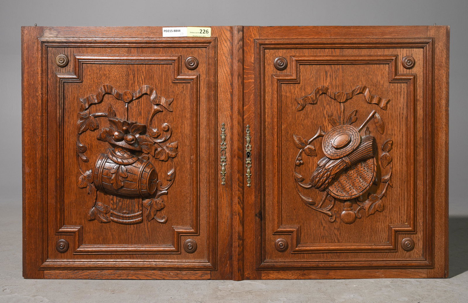 2 French Carved Oak Cupboard / Cabinet Doors (1 of 5)
