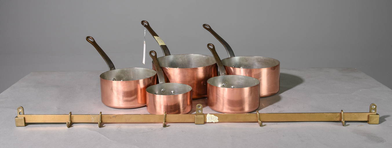 Set Of 5 French Copper Sauce Pans With Rail