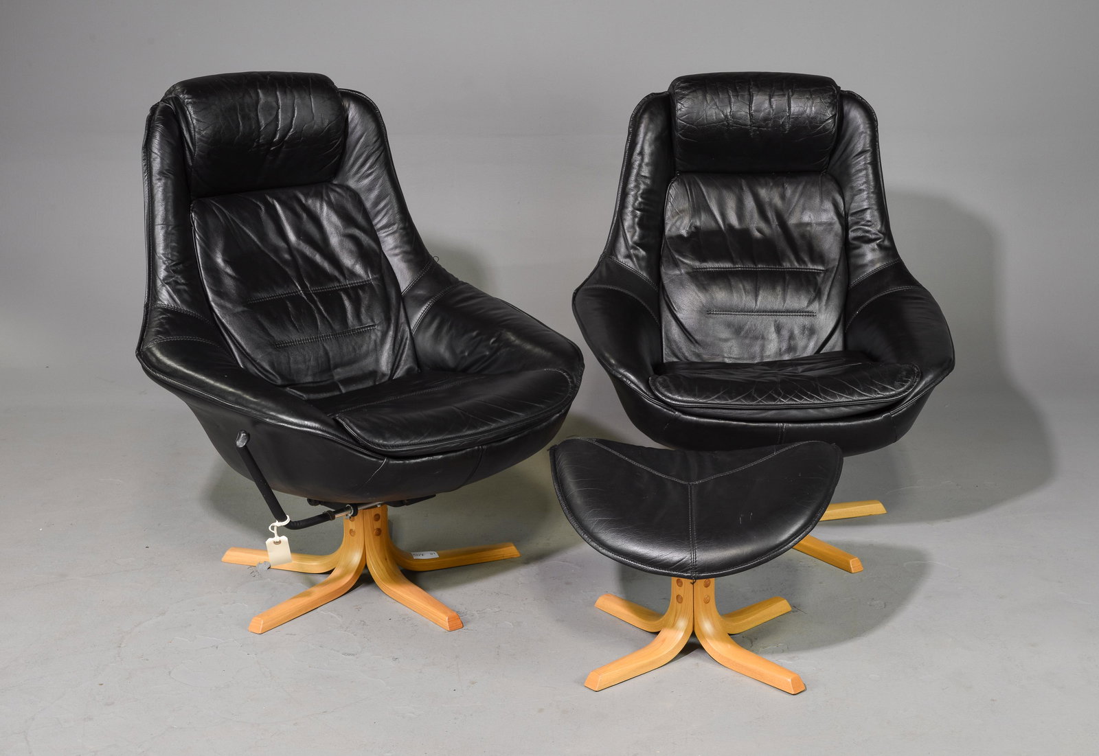 2 Danish Modern Lounge Chairs & Foot Stool (1 of 6)