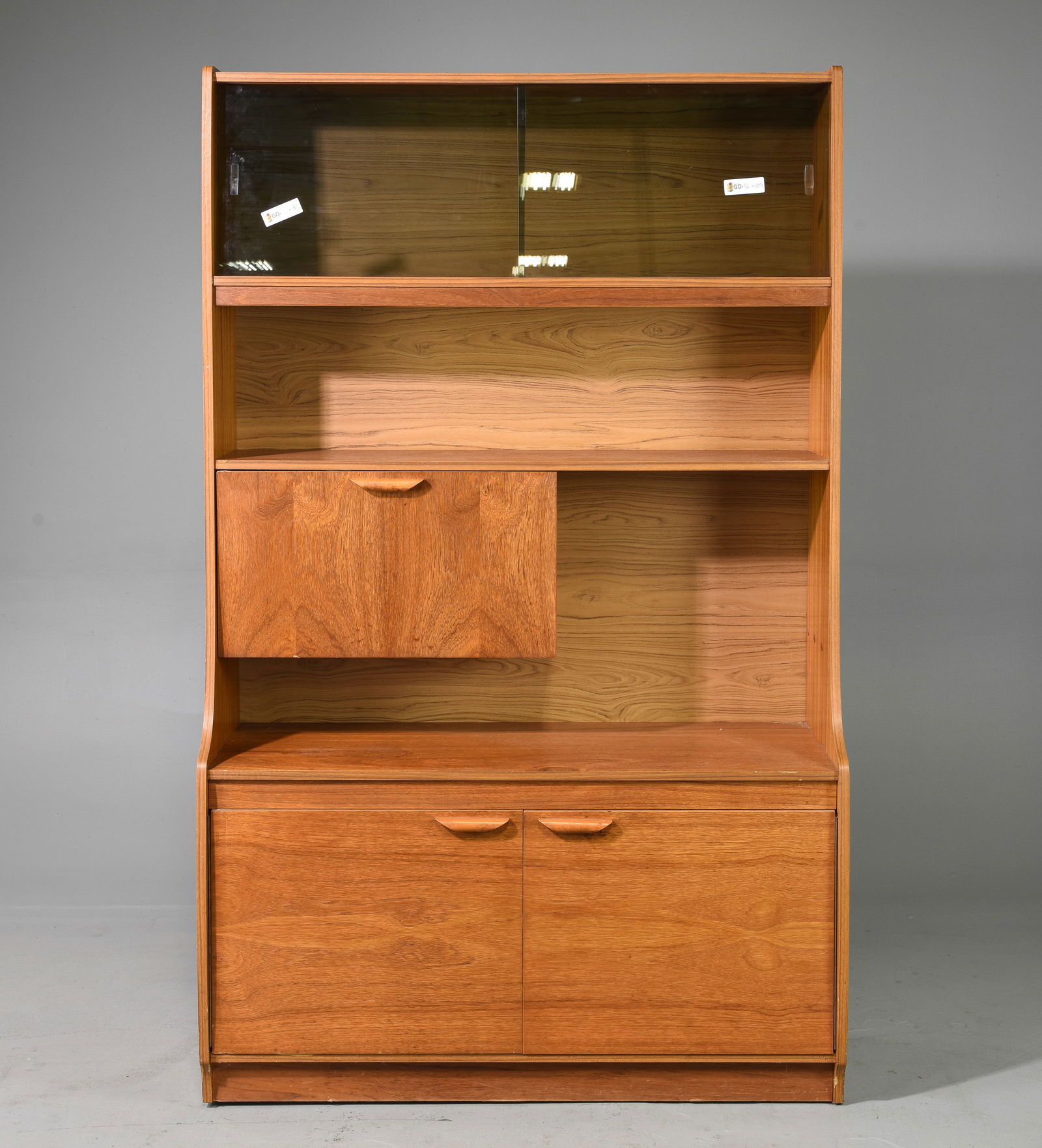 Mid Century Modern Wall Unit / Cocktail Hutch (1 of 7)