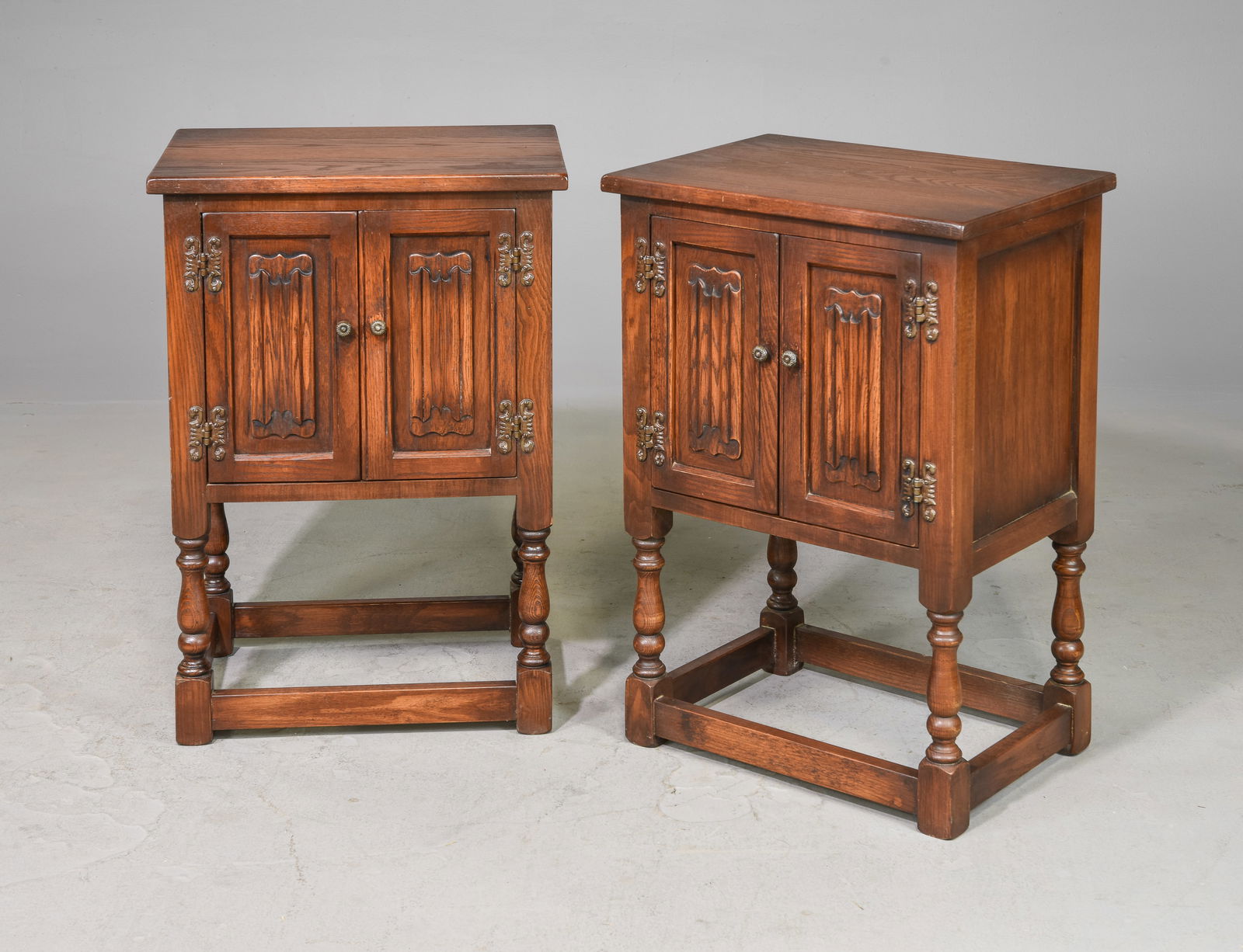 Pair Of Linenfold Oak 2 Drawer Cabinets (1 of 4)