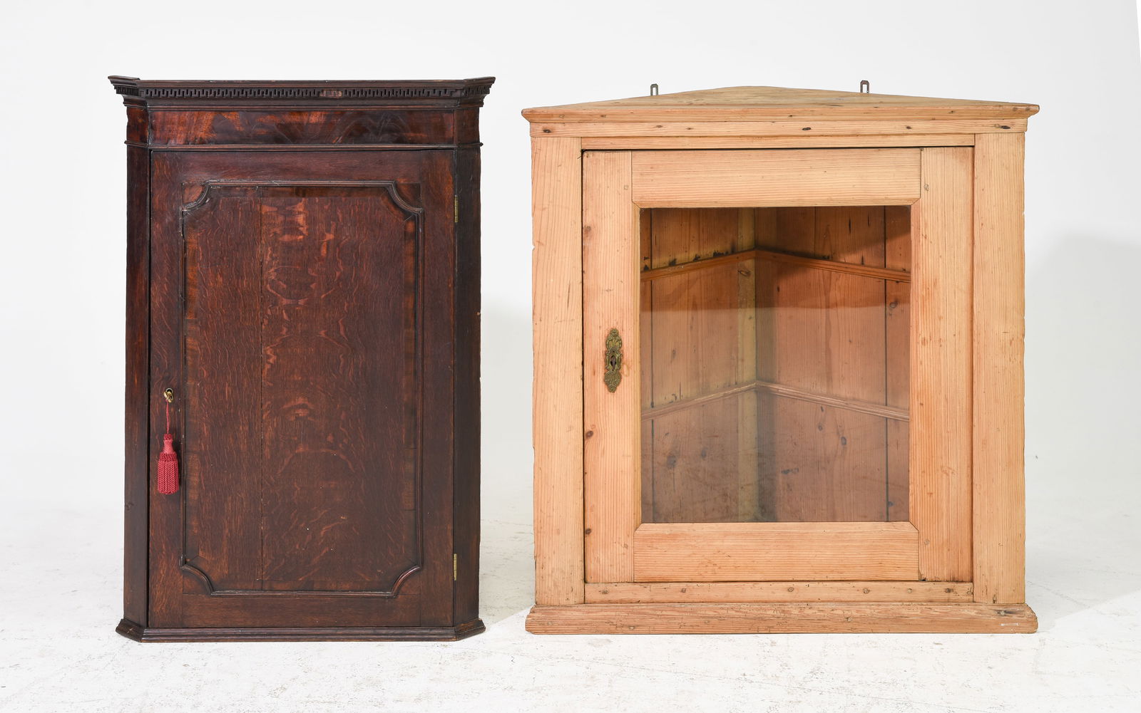 2 Corner Cabinets (1 of 3)