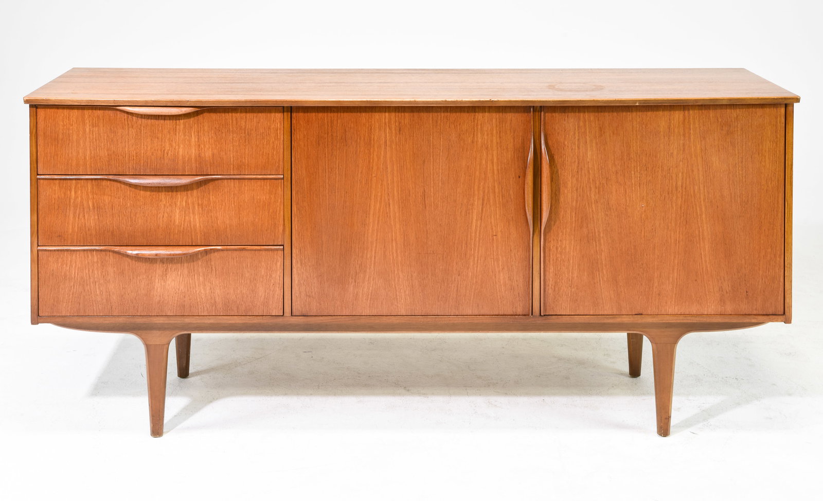 Mid Century Modern Sideboard (1 of 8)