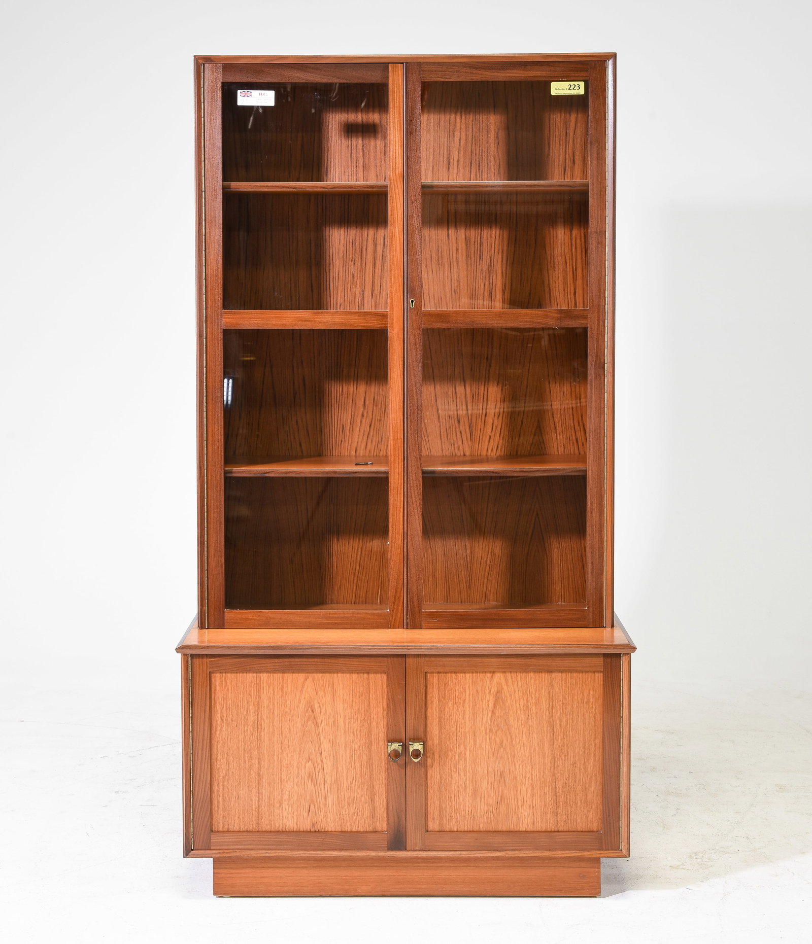 Mid Century Modern Teak Bookcase - Turnidge: Mid Century Modern Teak Bookcase - Turnidge - 67 inches tall x 36 x 17