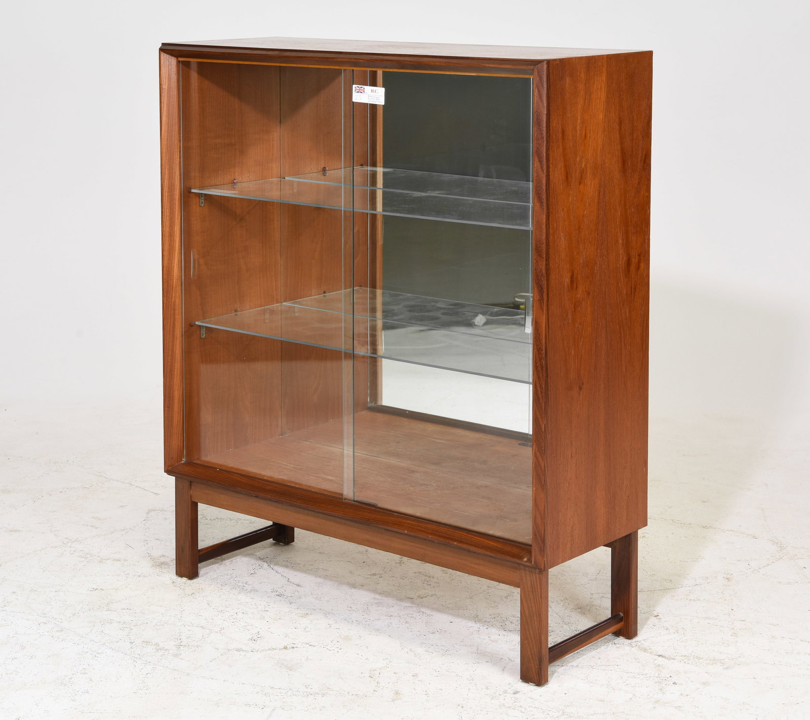 Mid Century Modern Mirror Back Cabinet - Turnidge (1 of 4)