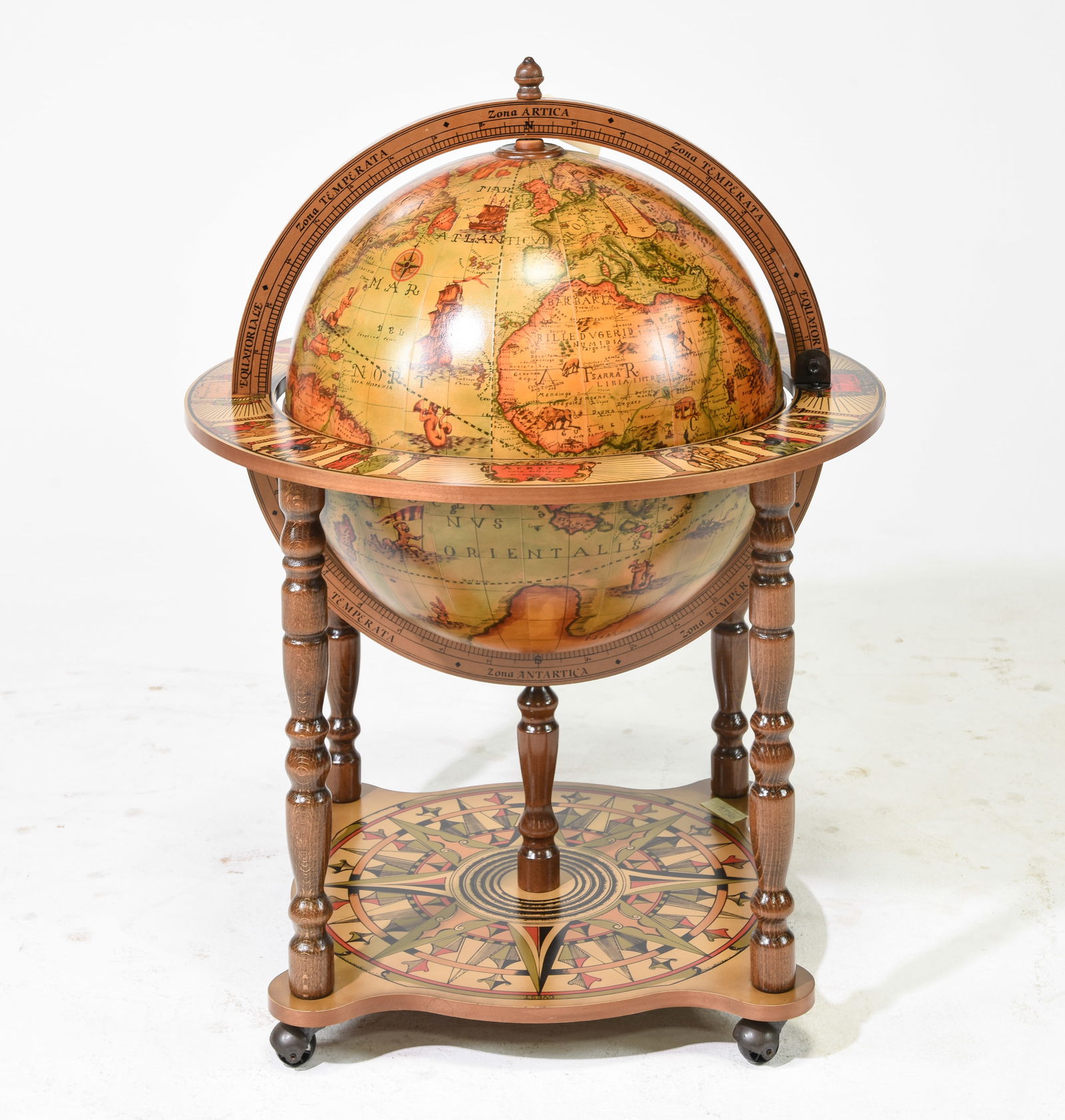 French Globe Bar / Cocktail Cart (1 of 4)