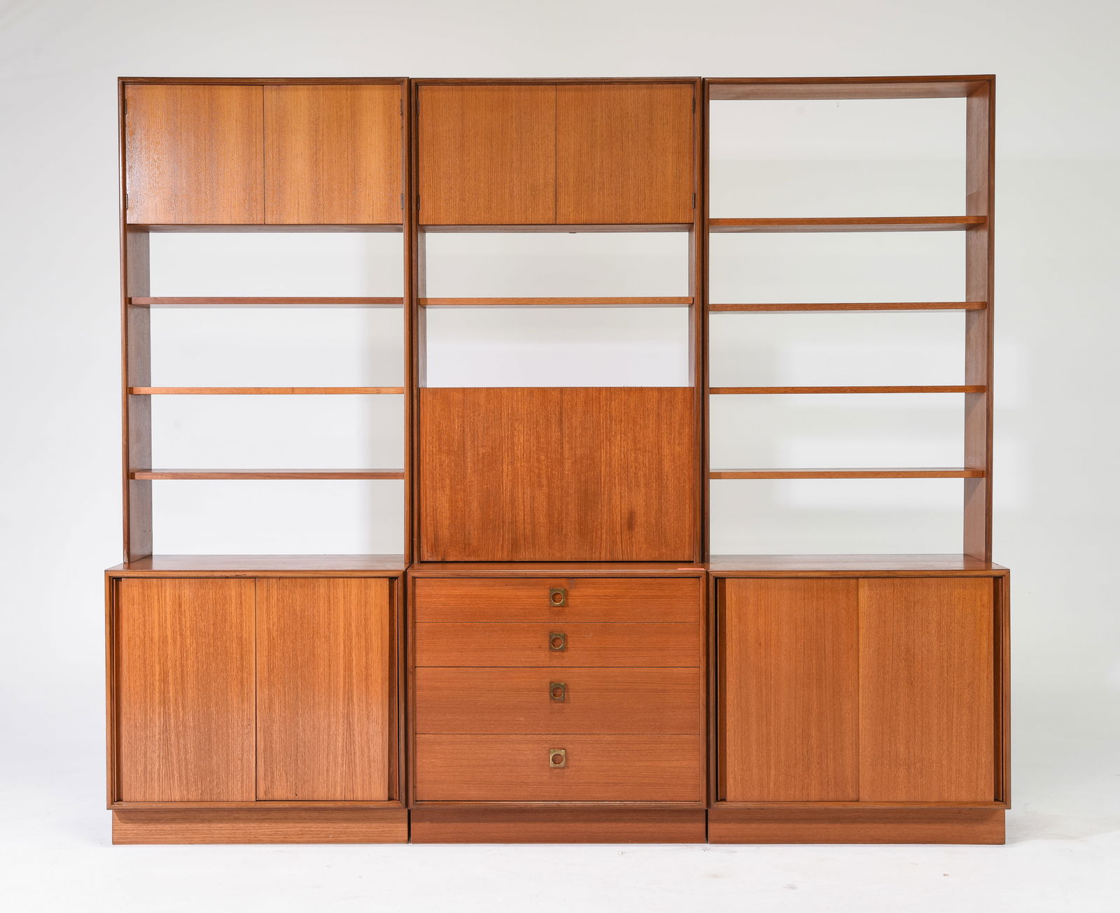 3 Mid Century Modern G-Plan Bookcases / Wall Units (1 of 8)