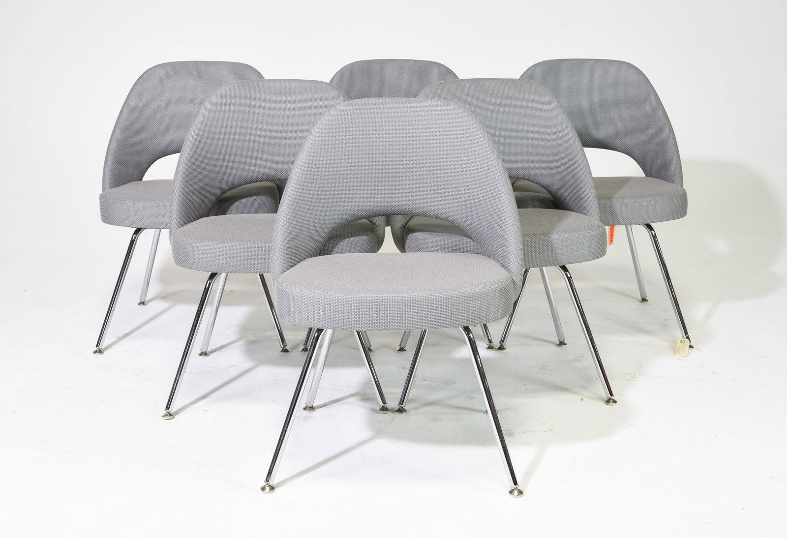 6 Saarinen Executive Chairs by Eero Saarinen / Knoll: 6 Saarinen Executive Armless Chairs by Eero Saarinen for Knoll - 31 in tall x 22 x 19, Seat height is 19 inches