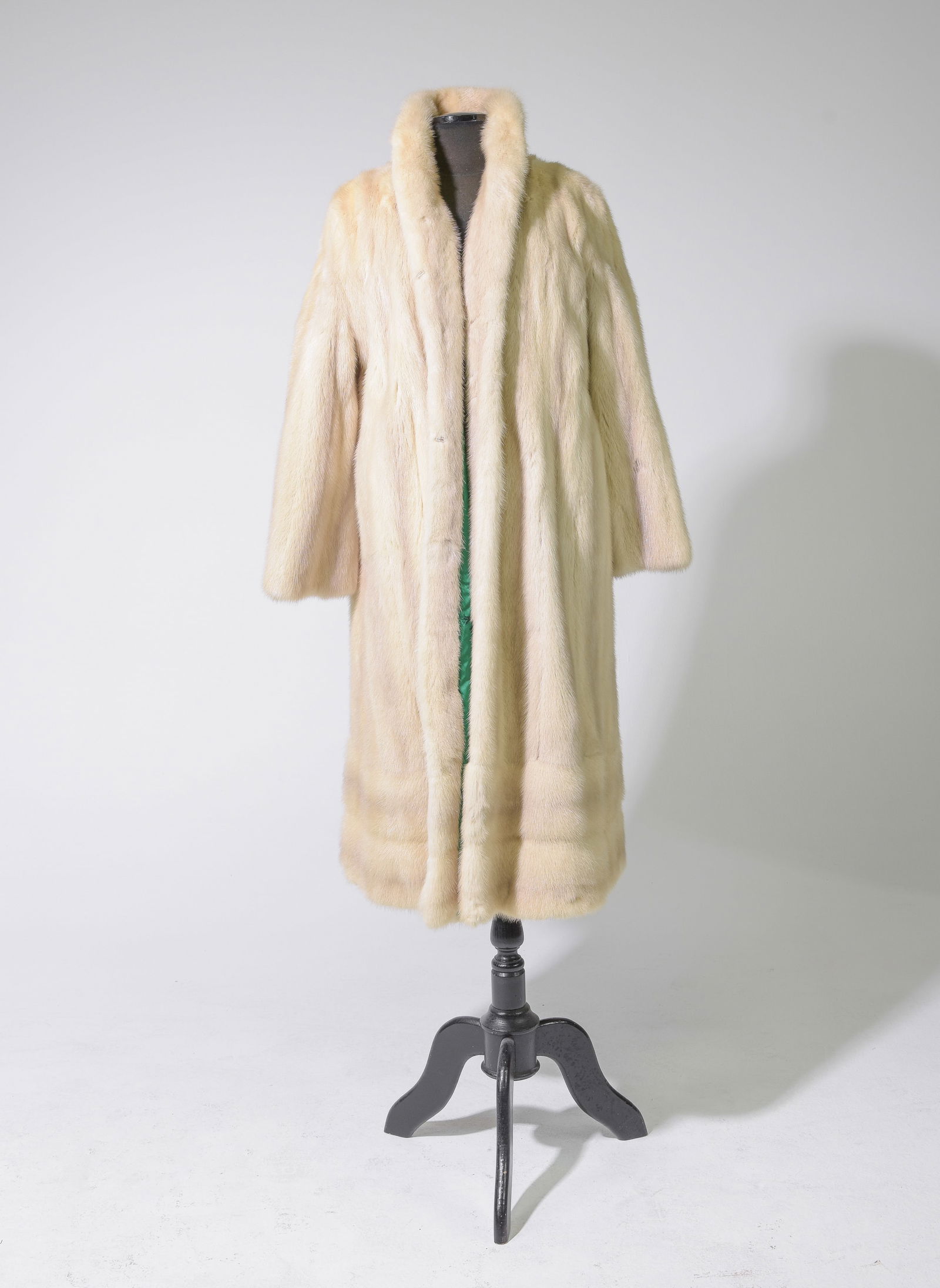 Ralph Rupley - Houston -Womens White Fur Long Coat (1 of 6)
