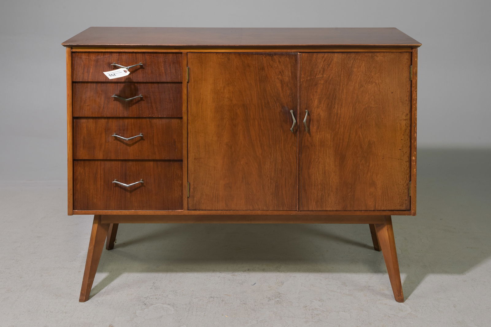Mid Century Modern Sideboard / Buffet (1 of 7)