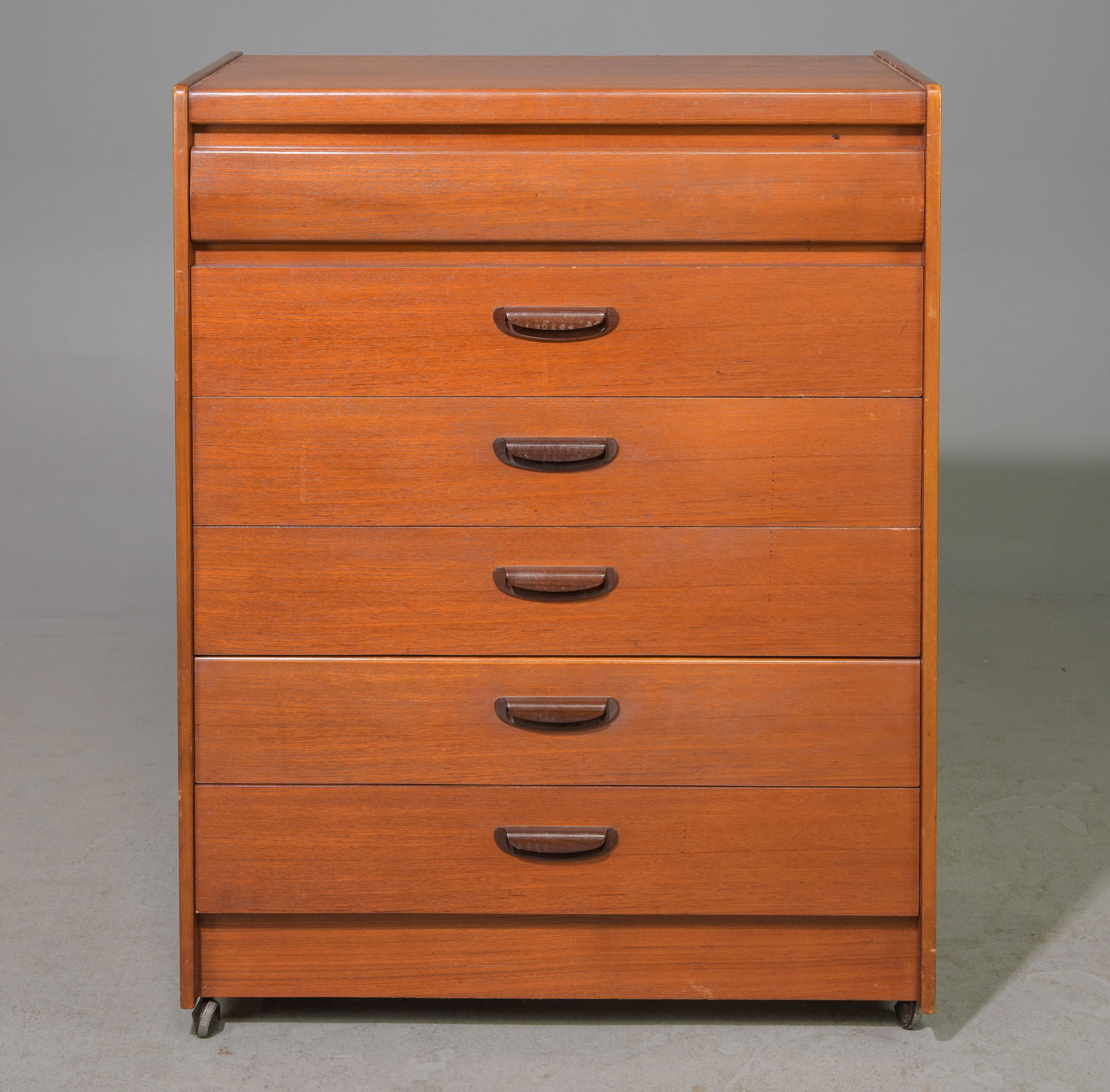 Mid Century Modern 6 Drawer Chest - William Lawrence (1 of 5)