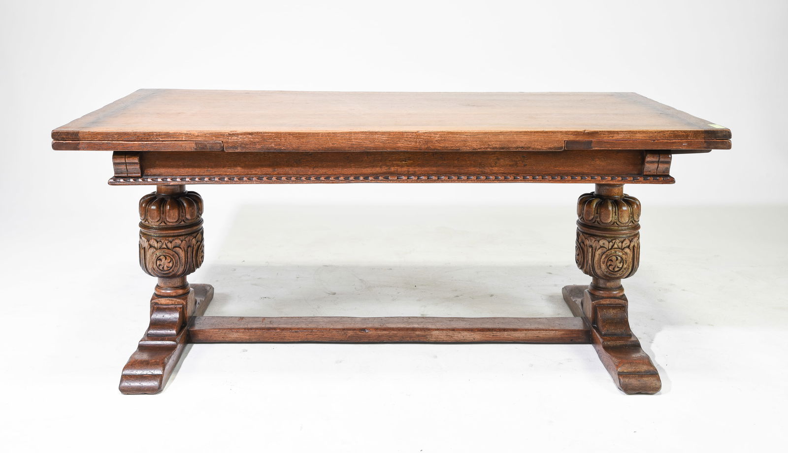 Tudor Style Oak Draw Leaf Table c.1920's (1 of 4)