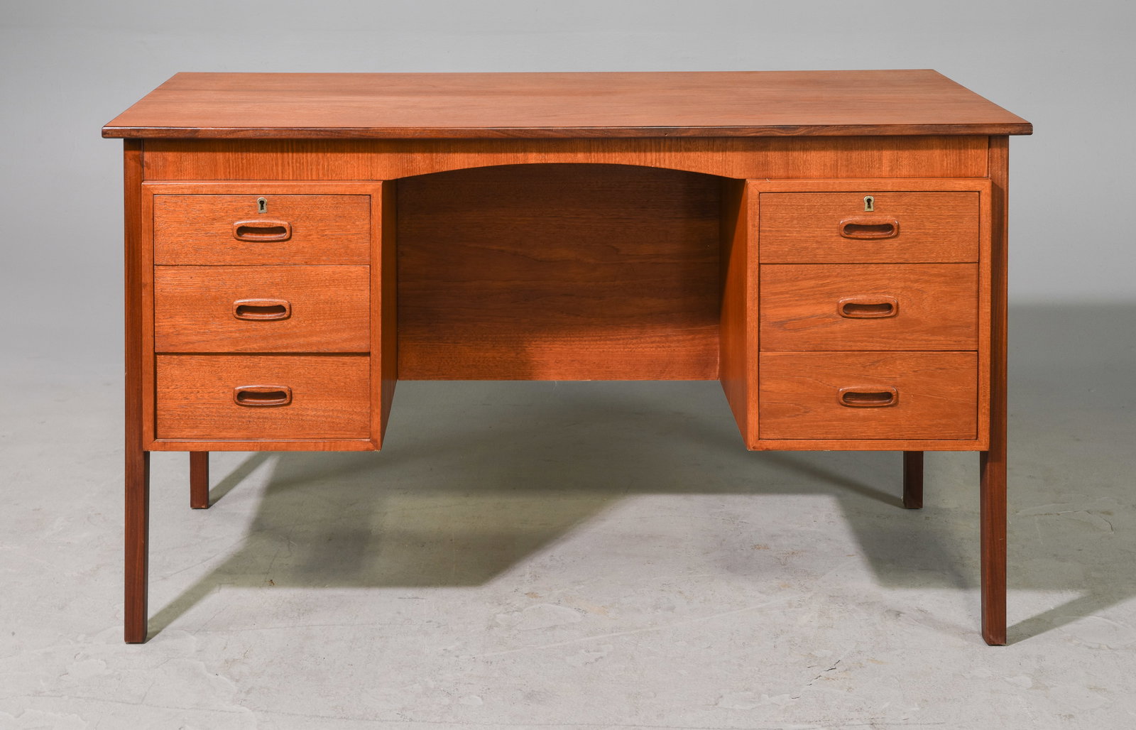 Mid Century Modern Teak Desk (1 of 5)
