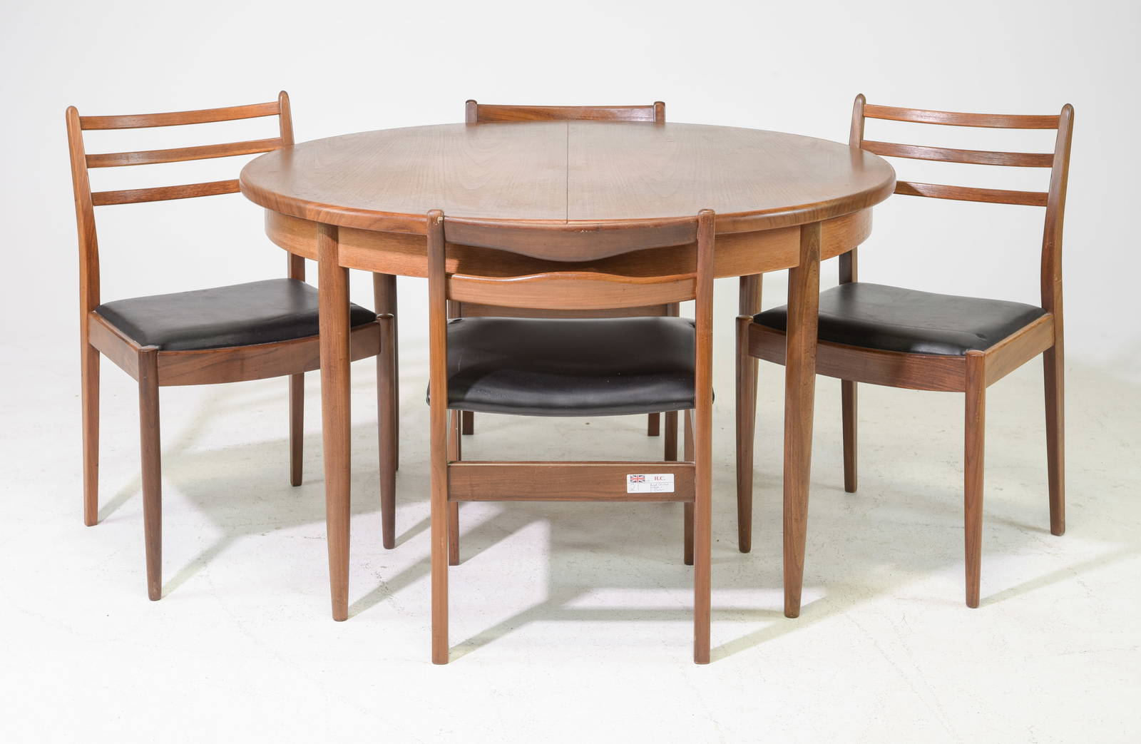 Round Mid Century Modern Table & 4 Chairs Gplan Auction