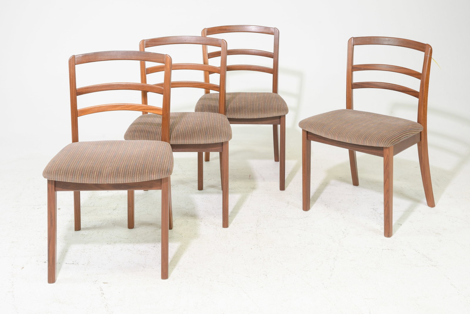4 Mid Century Modern Dining Chairs by Gplan: Set of 4 Danish Modern Style Dining Chairs by British Furniture Maker G-Plan - 31 in tall x 18 x 19, Seat height is 16 inches