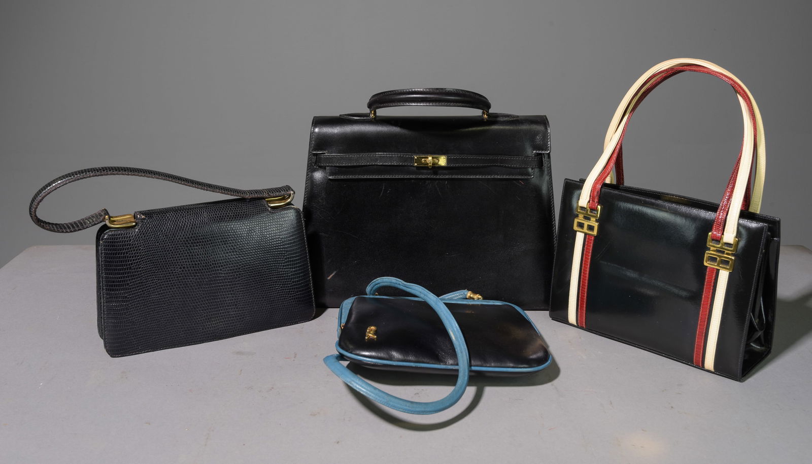 Roberta Di Camerino Prices - 2,220 Auction Price Results Roberta Di Camerino Prices - 2,220 Auction Price Results