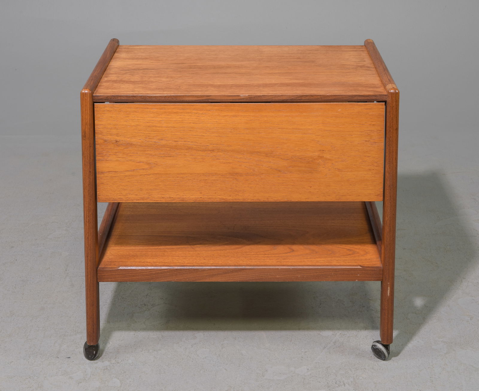 Mid Century Modern Drop Sided Trolley / Bar Cart (1 of 3)