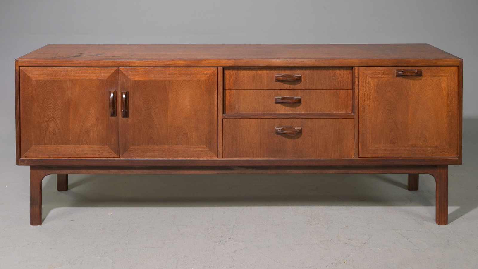 Mid Century Modern Sideboard - Gplan Sierra: This Danish Modern Style Teak Credenza is made by Mid Century Modern Furniture Maker G Plan ( Gplan ) & is part of their "Sierra" Range. 31.5 in tall x 81 x 18.5