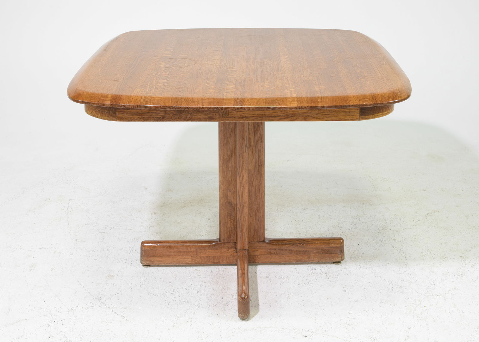 Mid Century Modern Style Dining Table (1 of 3)