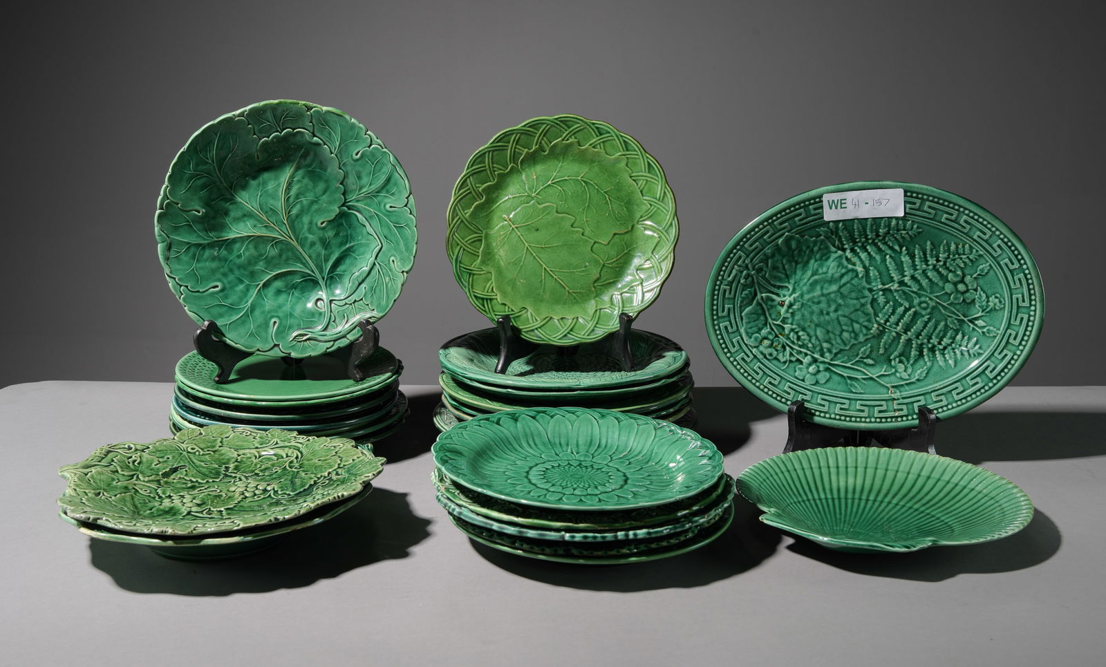 30 Assorted Green Majolica Plates #2 (1 of 7)