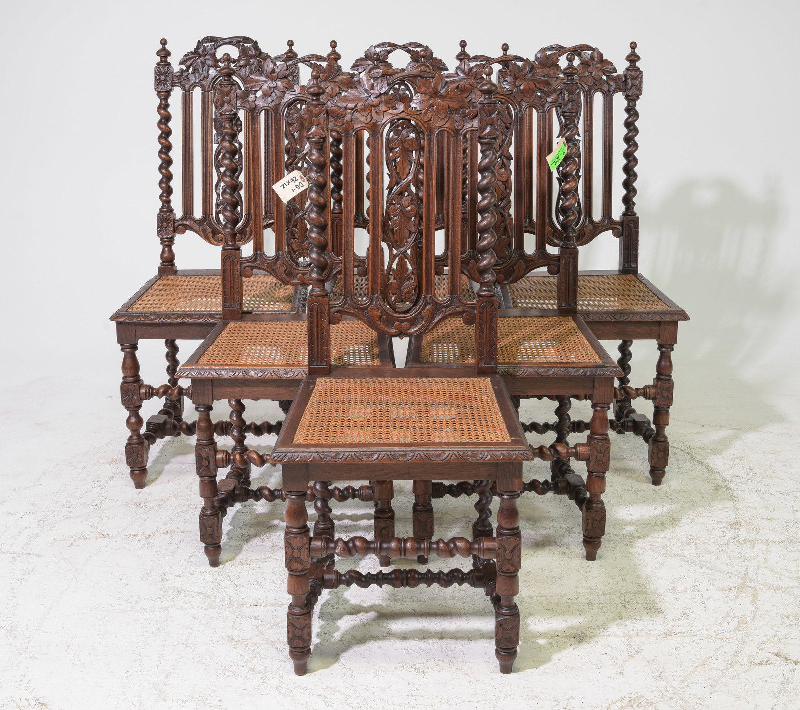 Set of 6 Louis XIII Style French Twist Oak Chairs #2 (1 of 4)