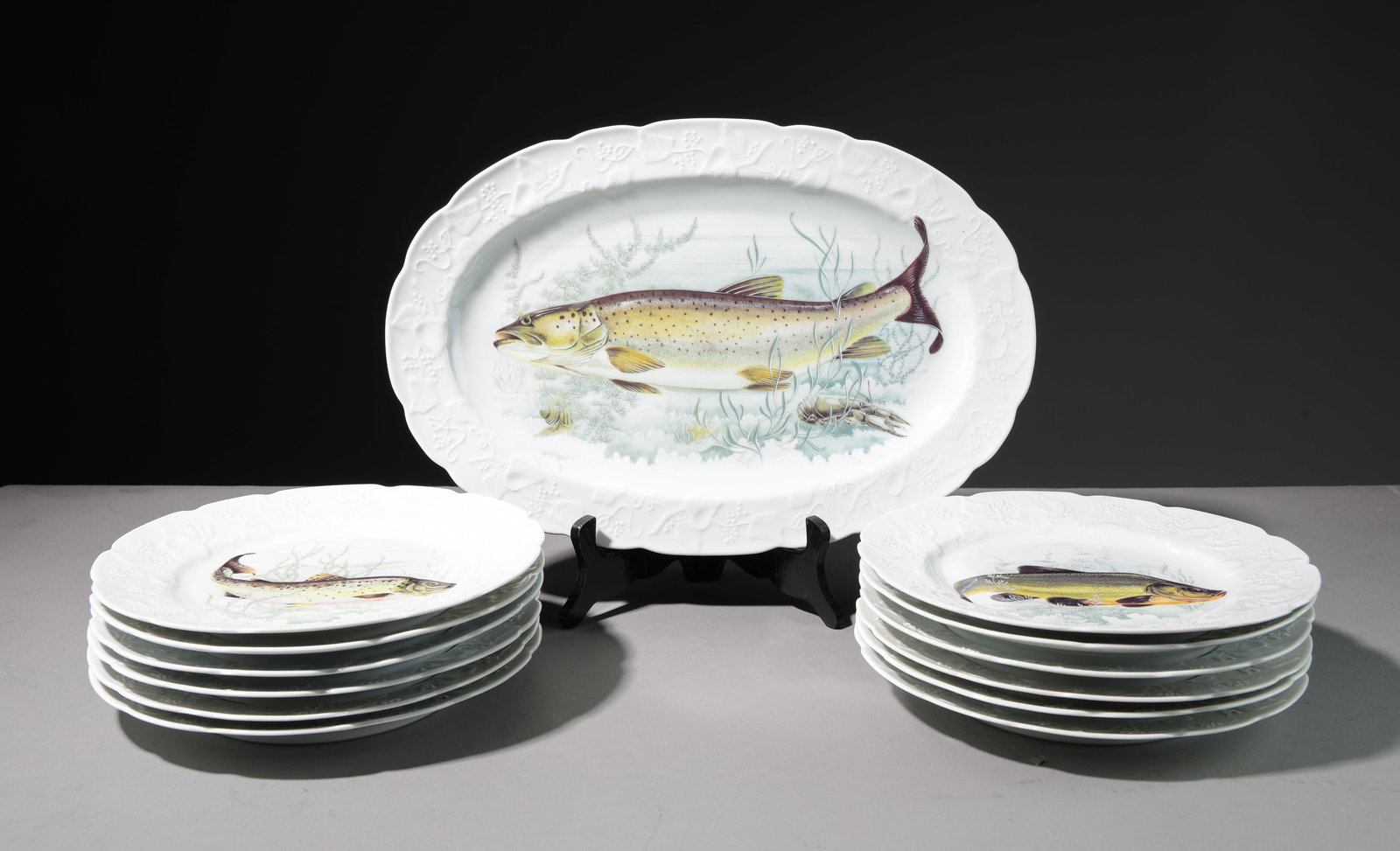 13pc French Fish Plate Set - Platter & 12 Plates (1 of 5)