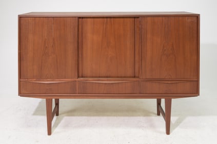 Danish Cocktail Cabinet - E W Bach / Sejling Skabe