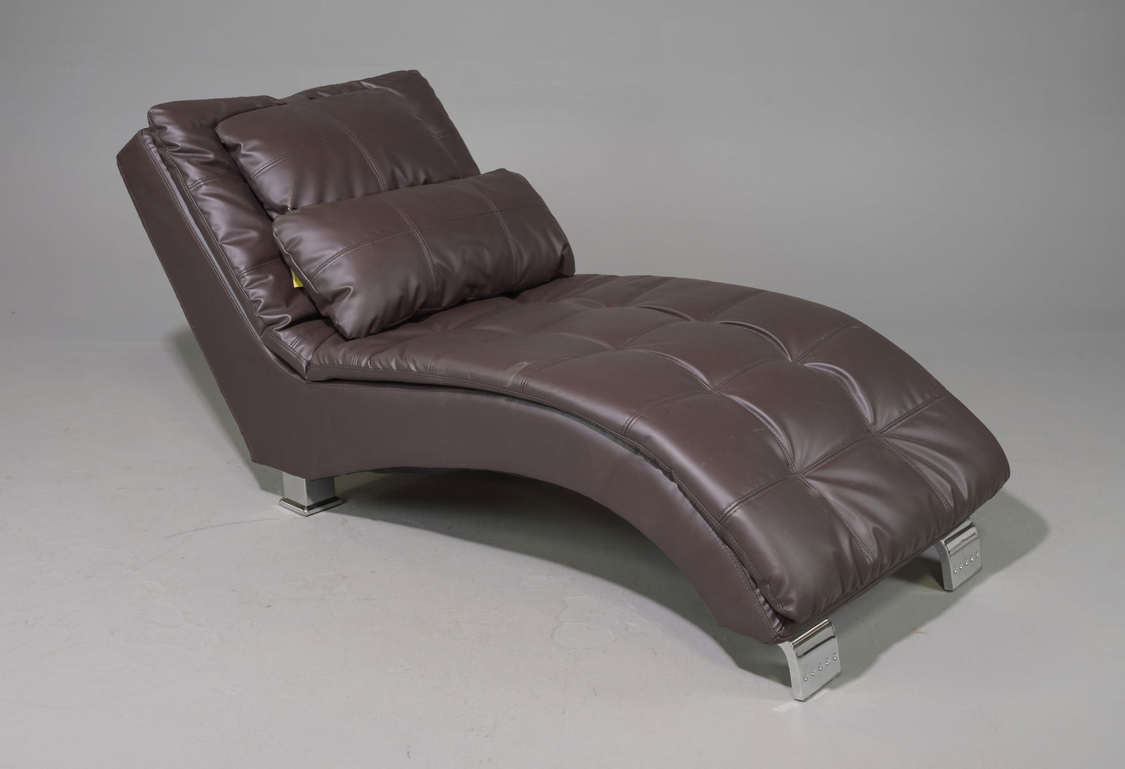 Dilleston Style Modern Chaise Lounge (1 of 5)