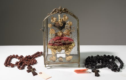 Continental Marriage Cloche & 2 Rosary Beads