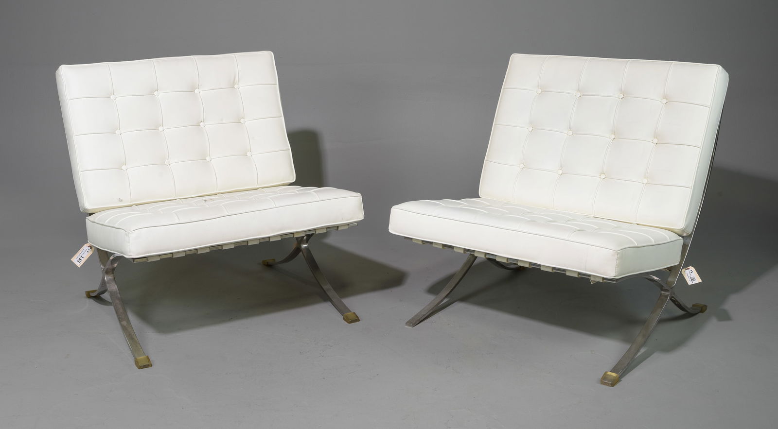 Pair of Barcelona Style White Leather Tufted Chairs #2 (1 of 8)