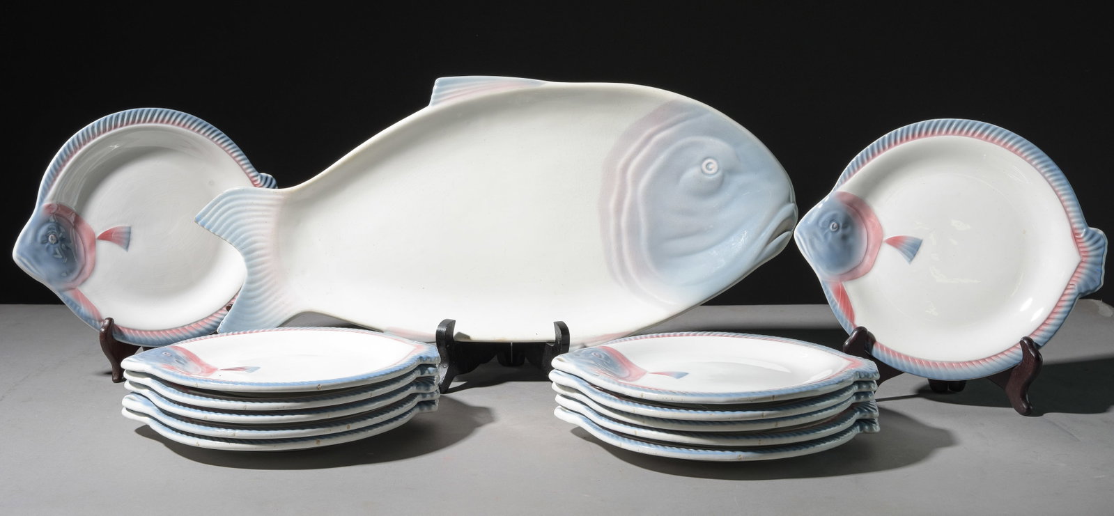 13pc French Fish Plate Set - Platter & 12 Plates: 13pc French Fish Plate Set - Platter & 12 Plates - Platter is 1.5 in tall x 21 x 11