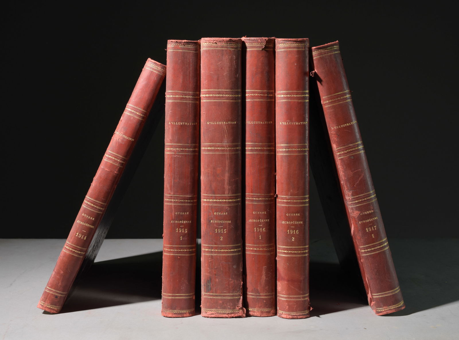 6 Large Red Leather Bound French Books c.1914-1917 (1 of 7)
