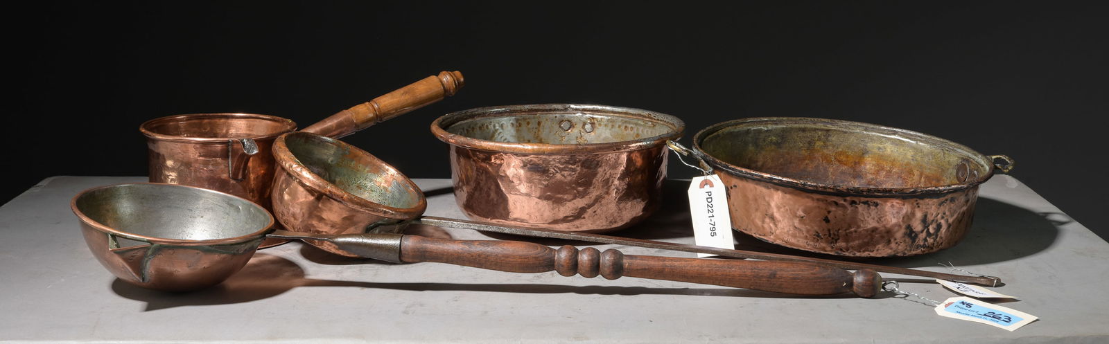 5pc French Copper Pans, Pourer, Ladles & Egg Platter (1 of 4)