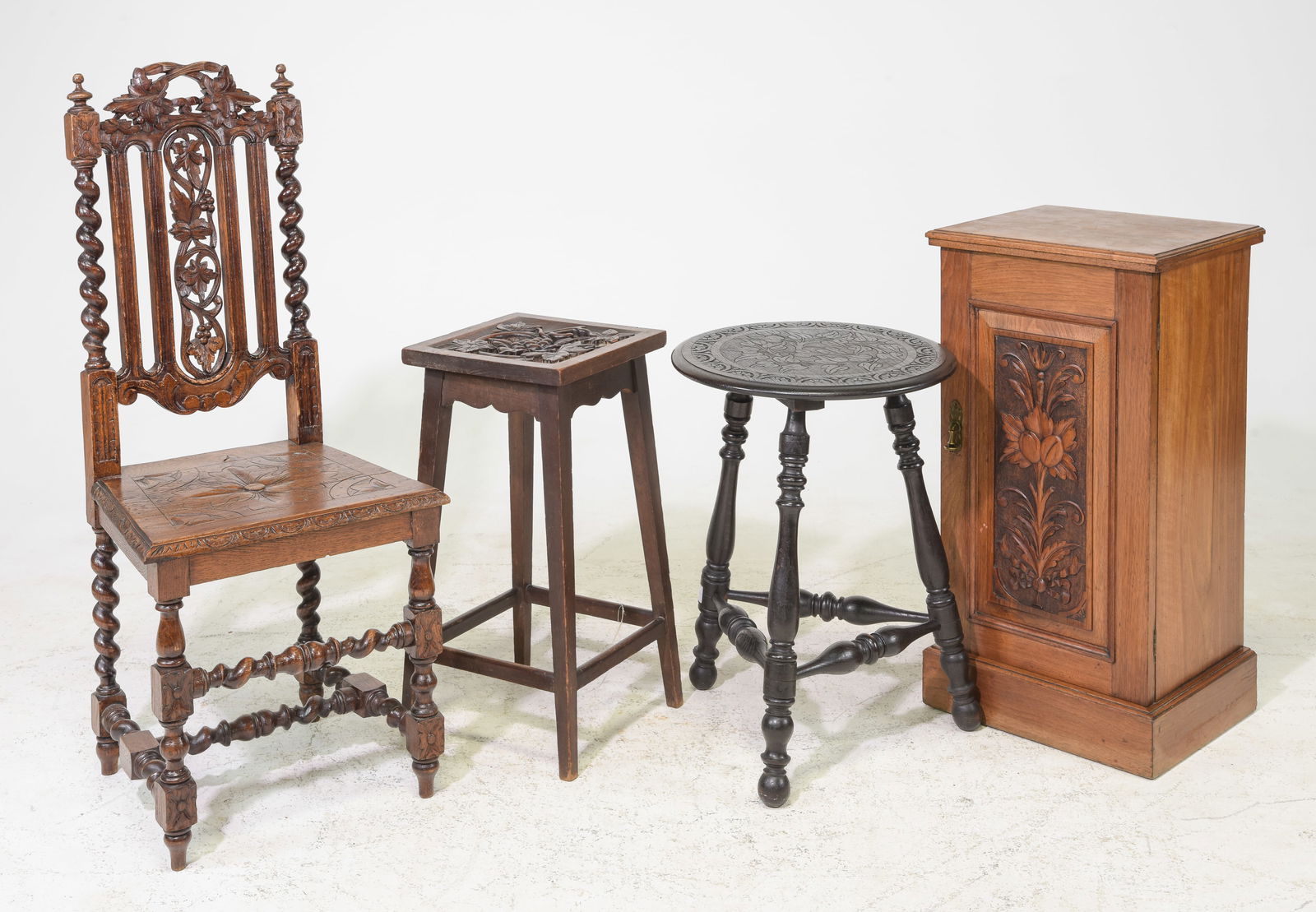 4pcs - British Barley Twist Chair, Two Tables, Etc. (1 of 5)