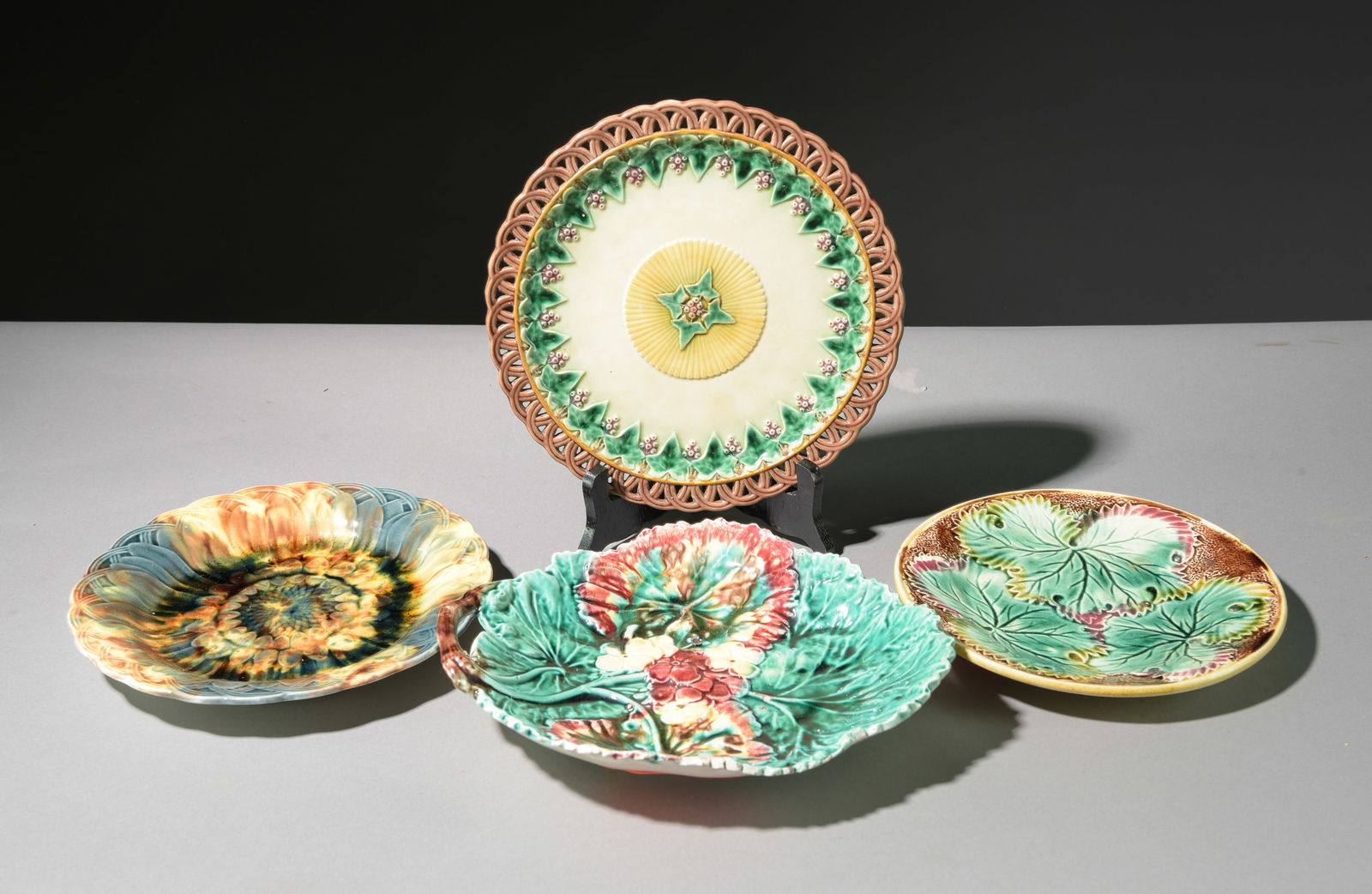 Four Majolica / Wedgewood Plates (1 of 6)