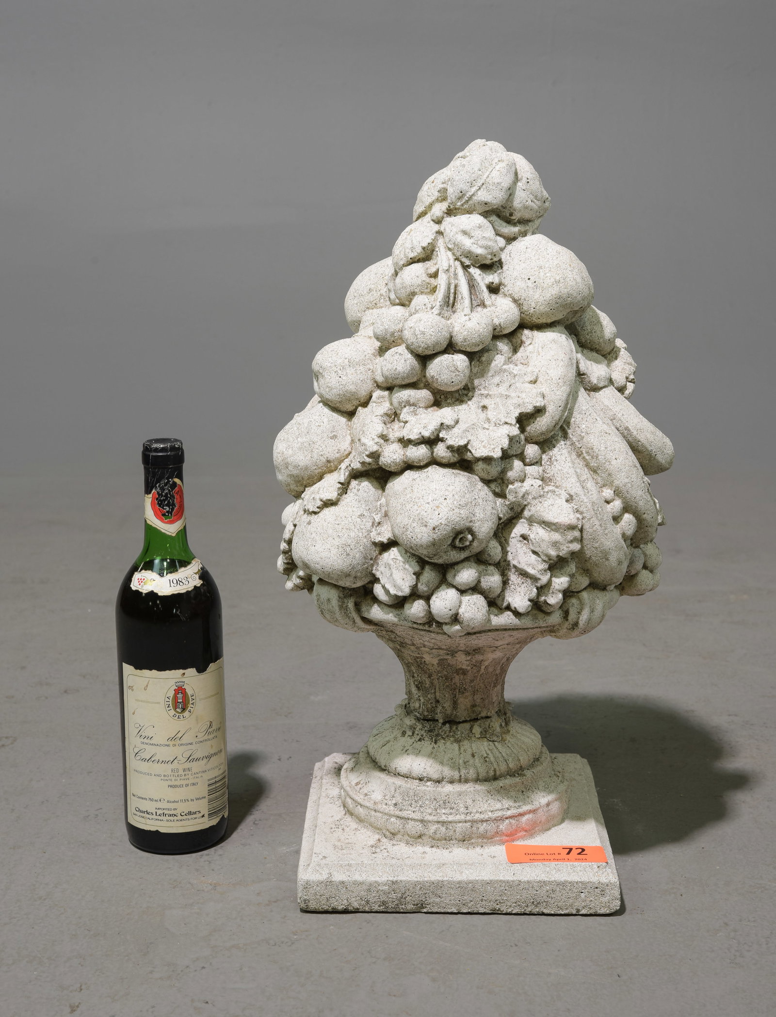 Cast Stone / Concrete Fruit Basket (1 of 3)