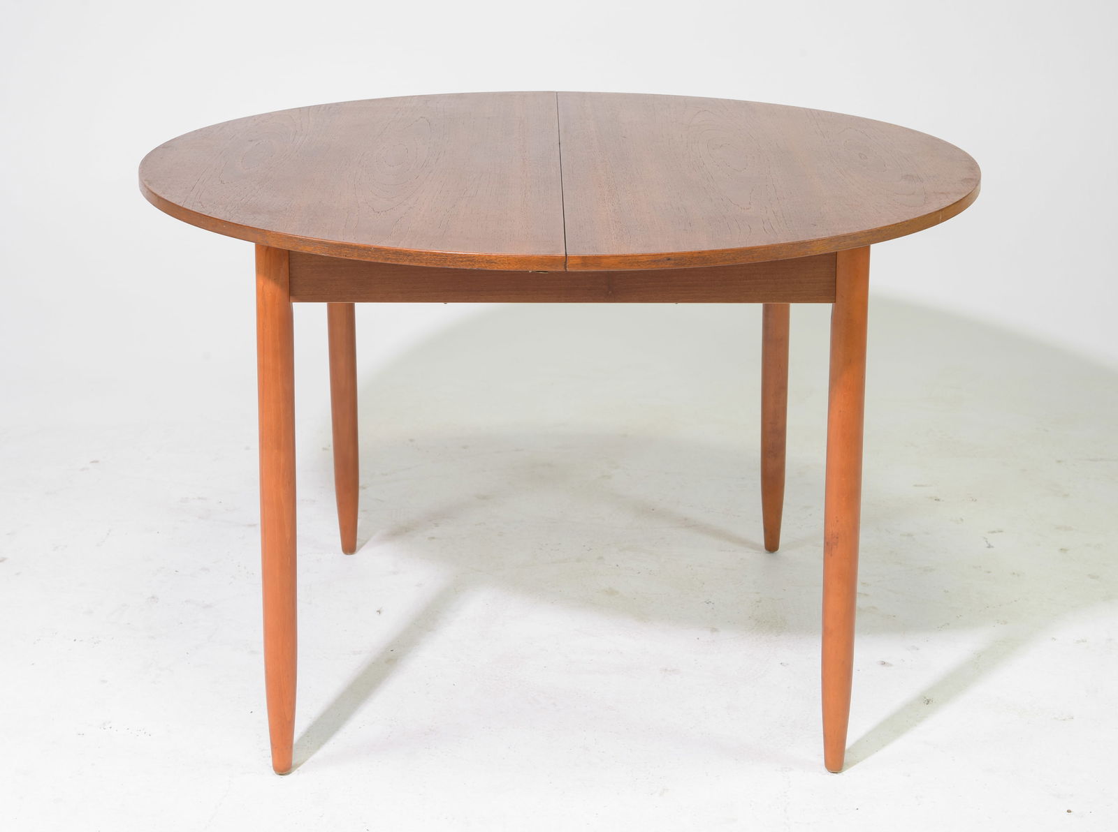 Round Mid Century Modern Dining Table (1 of 3)