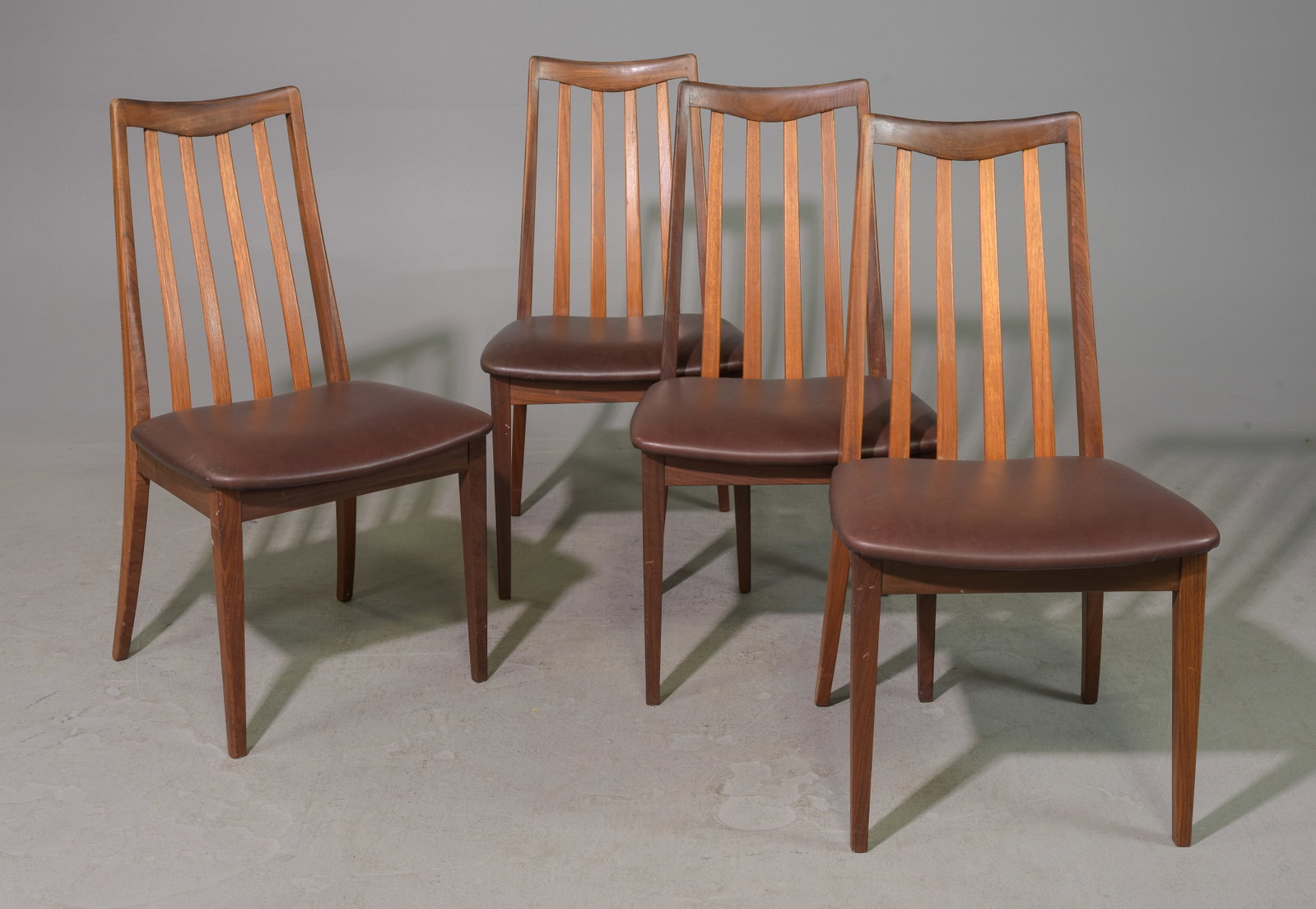 4 High Back Mid Century Dining Chairs - G-Plan Fresco: This set of Danish Modern Style Teak Dining chairs consists of 6 side chairs . This set is made by Mid Century Modern Furniture Maker G Plan ( Gplan ), Part of their Fresco range. 36 inches tall x 19 