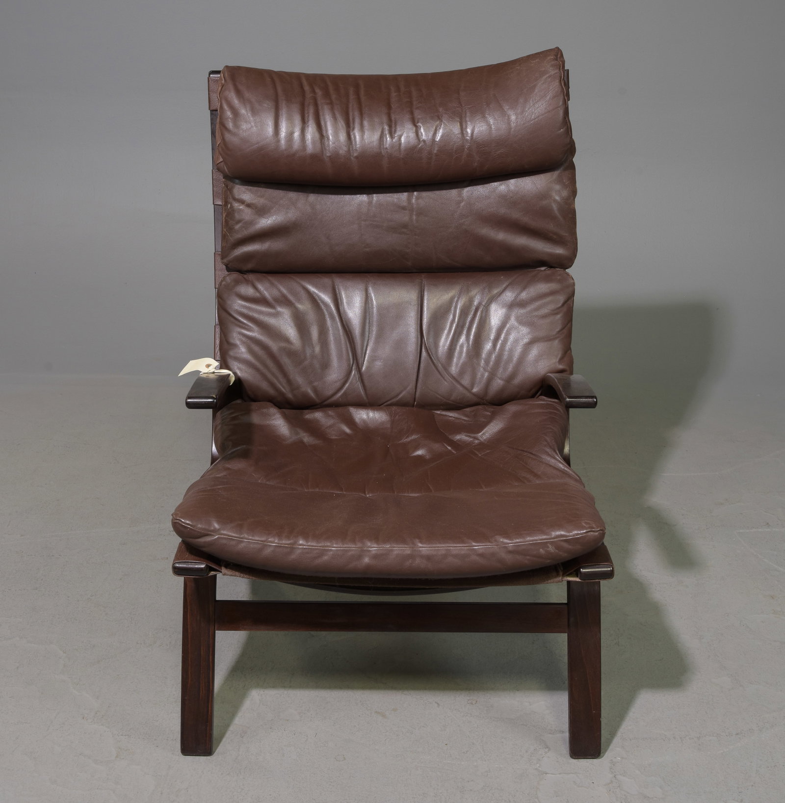 Danish Modern Leather Lounge Chair: Danish Modern Leather Lounge Chair - 40 in tall x 25 x 26, Seat height is 15 inches