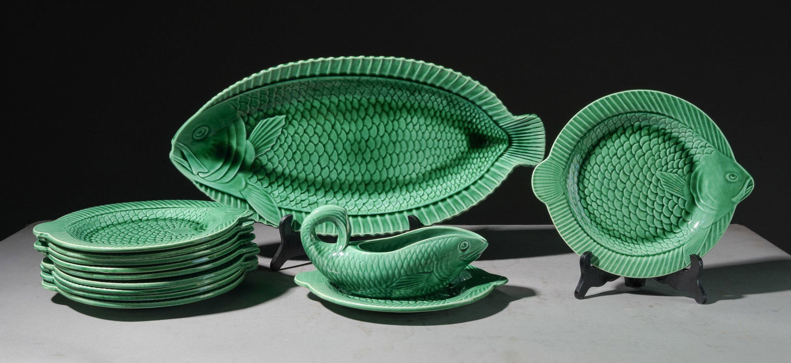13pc French Green Fish Plate Set: 13pc French Green Fish Plate Set - Platter, 11 Plates & Sauce Boat - Platter is 1.5 in tall x 21.25 x 10.25