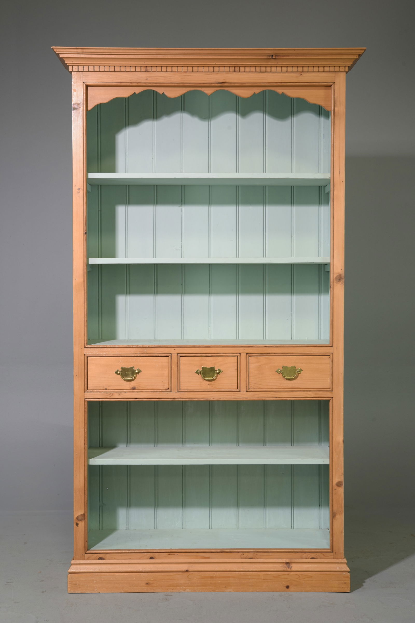 British Pine Open Bookshelf / Cupboard c.1940's (1 of 9)