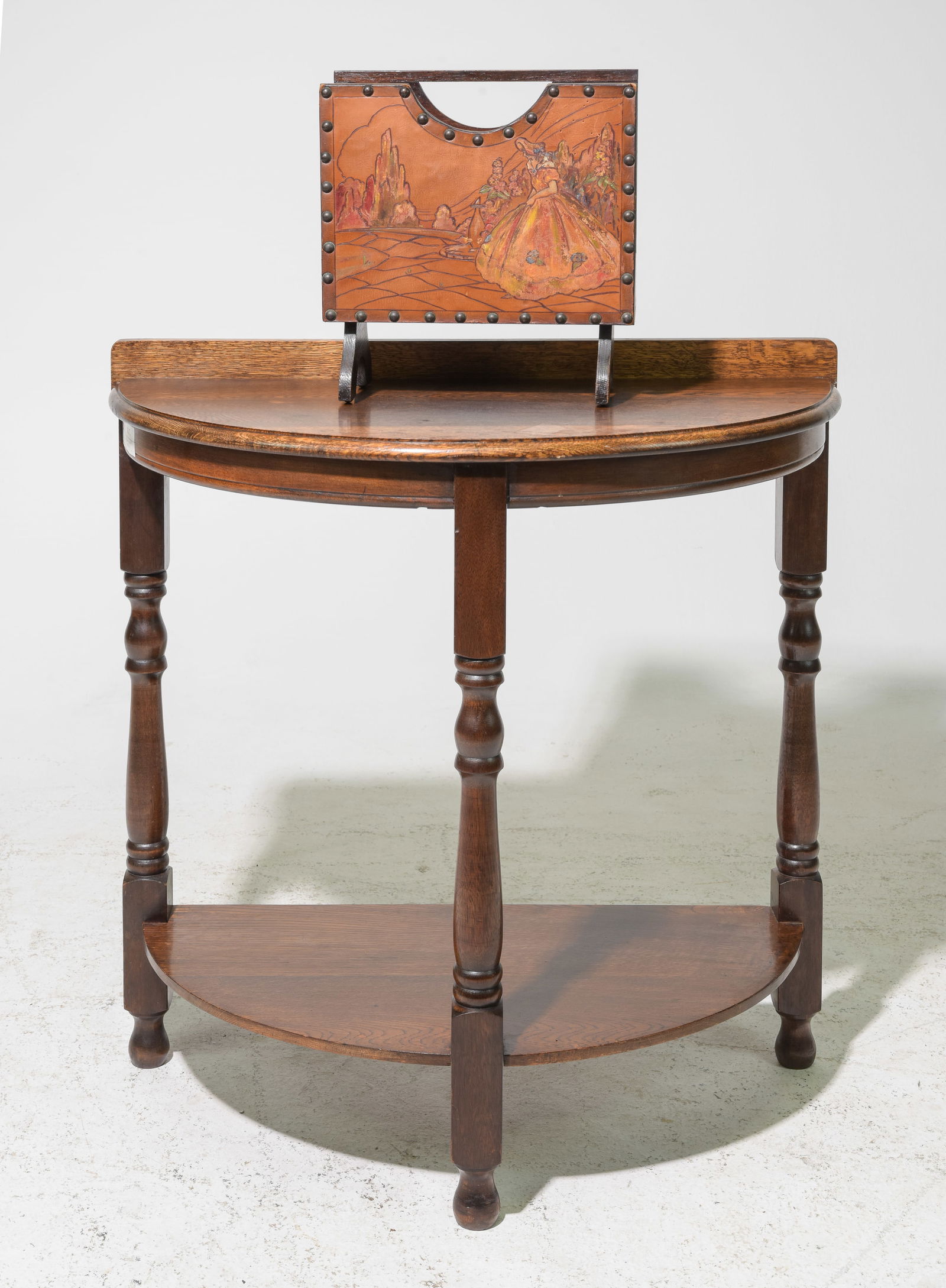 British Oak Half Moon Table & Magazine Rack (1 of 5)