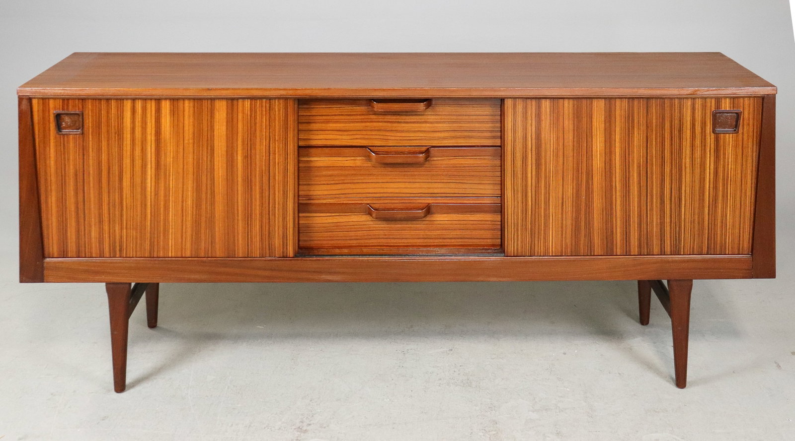 Mid Century Modern Sideboard - Elliots of Newbury: Danish Modern Style Sideboard - Elliots of Newbury - 30.5 inches tall x 73 x 18