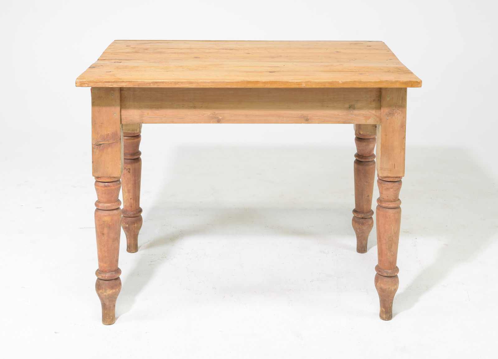 English Pine Turned Leg Occasional Table (1 of 5)