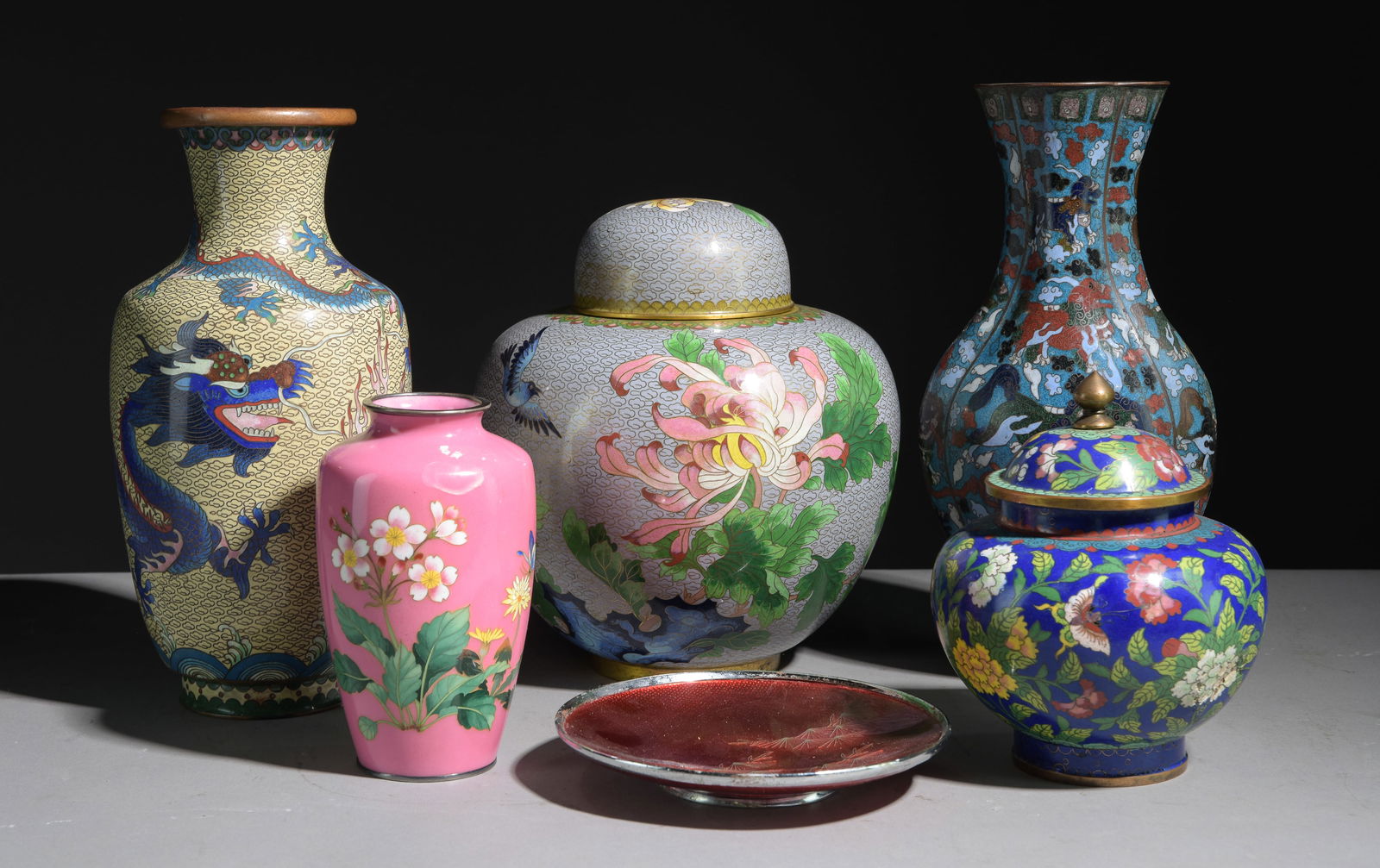 6pcs Assorted Chinese Cloisonne Vases & Urns (1 of 8)